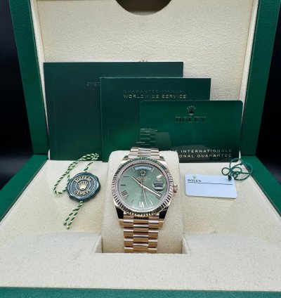 Rolex Day-date 40 Olive Green Roman Dial Unworn