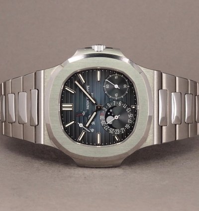 Patek Philippe Nautilus Moon Phase 5712 1a-001