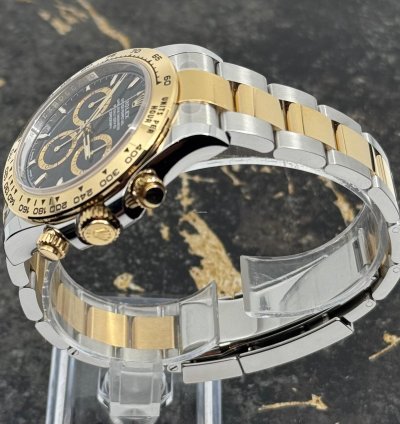 Rolex Daytona New 2025 - Daytona - Black Dial - Gold Steel - 126503