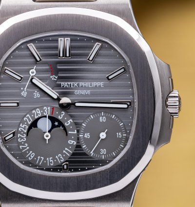Patek Philippe Nautilus Moon Phase White Gold 40mm 5712g - Box Papers