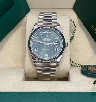 Rolex Day-date 40 Olive Roman Dial - 2023 - 228239
