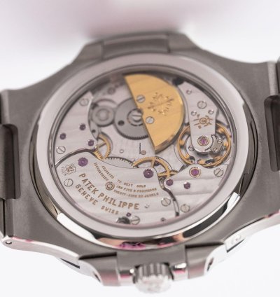 Patek Philippe Nautilus Moonphase Blue Dial - 5712 1a-001