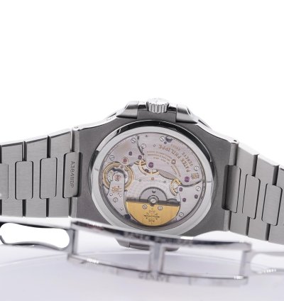 Patek Philippe Nautilus Moonphase Blue Dial 5712 1a-001 Steel