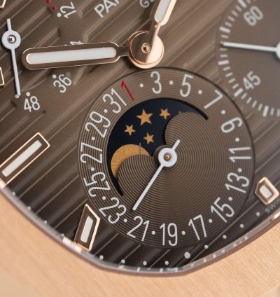 Patek Philippe Nautilus Moonphase Brown Dial 2023 - 5712 1r-001