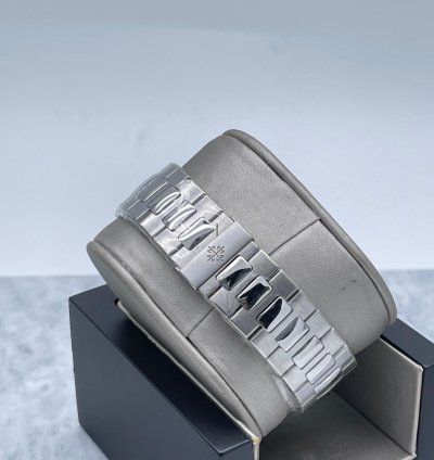 Patek Philippe Nautilus Moonphase Dec 2011