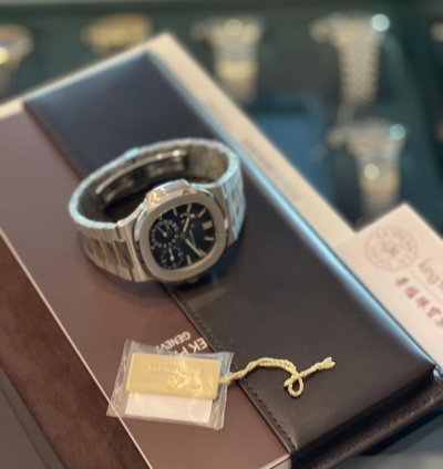 Patek Philippe Nautilus Moonphase Dec 2011