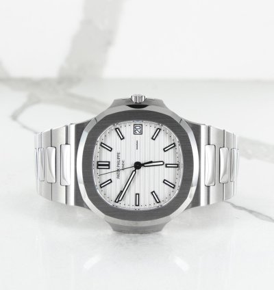 Patek Philippe Nautilus New Caliber 330