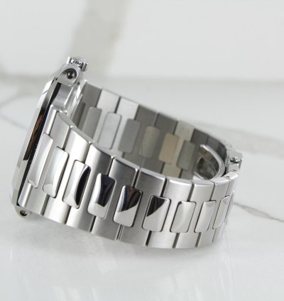 Patek Philippe Nautilus New Caliber 330