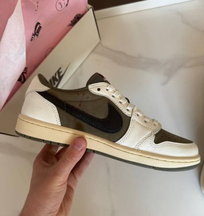 Jordan 1 Retro Low Og Sp Travis Scott Medium Olive