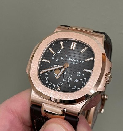Patek Philippe Nautilus Oro Rosa Rose Gold Moonphases Fasi Luna
