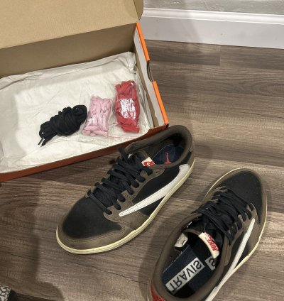 Jordan 1 Retro Low Og Sp Travis Scott Mocha