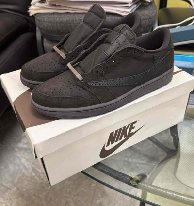 Jordan 1 Retro Low Og Sp Travis Scott Velvet Brown