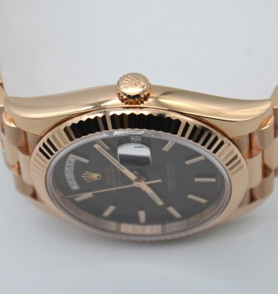 Rolex Day-date 40 Oyster Perpetual Daydate 40mm Pink Gold 228235 Chodmip
