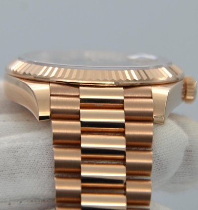 Rolex Day-date 40 Oyster Perpetual Daydate 40mm Pink Gold 228235 Chodmip