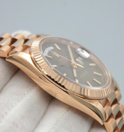 Rolex Day-date 40 Oyster Perpetual Daydate 40mm Pink Gold 228235 Chodmip