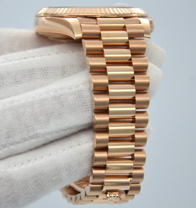 Rolex Day-date 40 Oyster Perpetual Daydate 40mm Pink Gold 228235 Chodmip