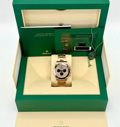 Rolex Daytona New 2025 Daytona 40mm 126505 Rose Gold Sundust Dial