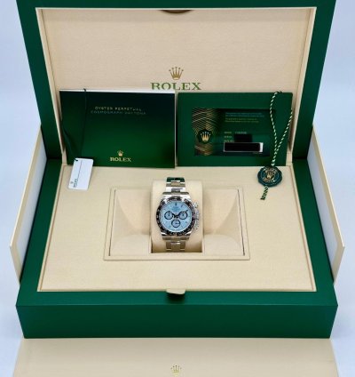 Rolex Daytona New 2025 Daytona 40mm 126506 Platinum Ice Blue Diamond Baguette Dial