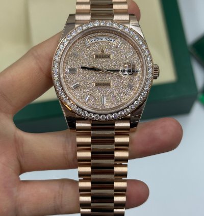 Rolex Day-date 40 Pav Diamond Bezel