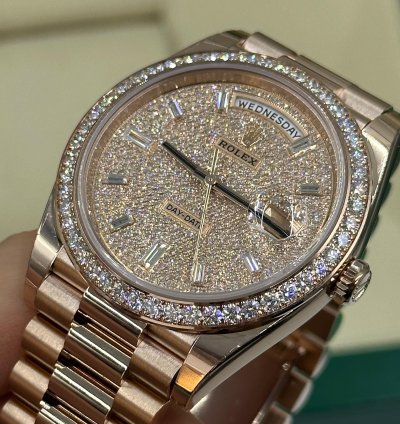 Rolex Day-date 40 Pav Diamond Bezel