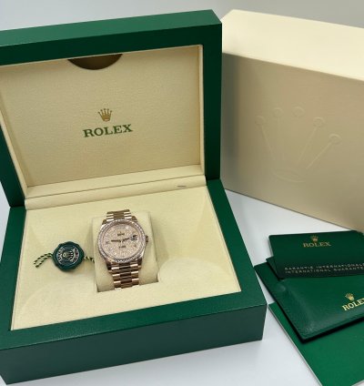 Rolex Day-date 40 Pav Diamond Bezel