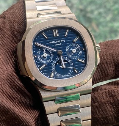 Patek Philippe Nautilus Perpetual Calendar 5740 White Gold Blue