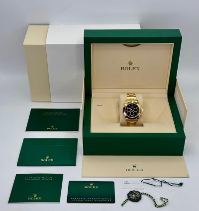 Rolex Daytona New 2025 Daytona 40mm 126508 18k Yellow Gold Black Dial
