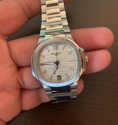 Patek Philippe Nautilus Phillipe 7118 1a-010 With Papers No Box Very Good Cond