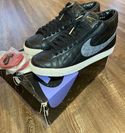 2006 Nike Sb Supreme Blazer Sneakers
