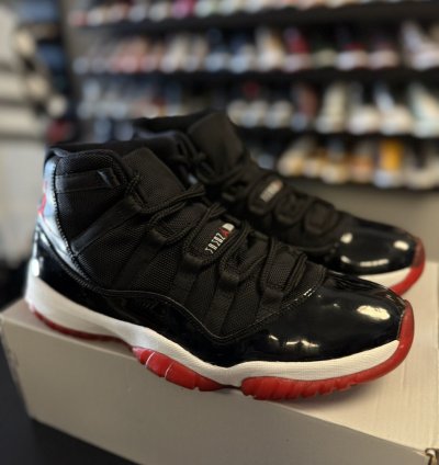 Jordan 11 Bred Playoff 2012 378037-010 Size 10 5