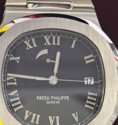 Patek Philippe Nautilus Power Reserve