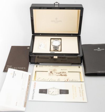 Patek Philippe Nautilus Power Reserve Mark-1 Ref-3712-1a-001 Steel Three Red Dots Box Extract Bj 2005 Patek Service 2023 Excellent
