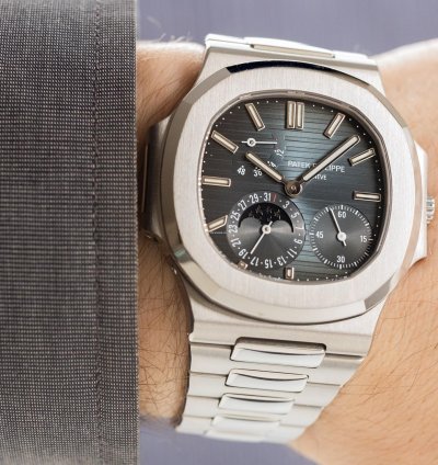 Patek Philippe Nautilus Power Reserve Mark-1 Ref-3712-1a-001 Steel Three Red Dots Box Extract Bj 2005 Patek Service 2023 Excellent
