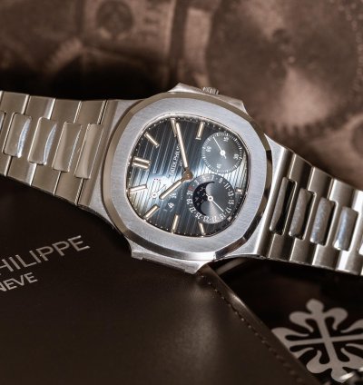 Patek Philippe Nautilus Power Reserve Mark-1 Ref-3712-1a-001 Steel Three Red Dots Box Extract Bj 2005 Patek Service 2023 Excellent