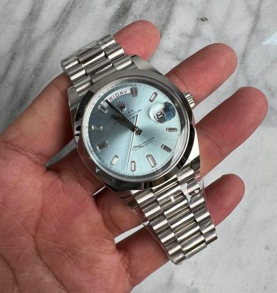 Rolex Day-date 40 Platinum Ice Blue Baguette