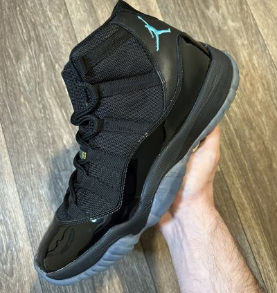 Jordan 11 Gamma Blue