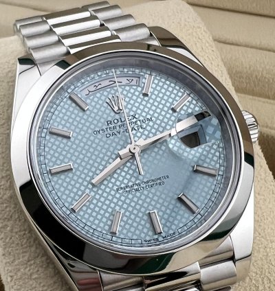 Rolex Day-date 40 Platinum Motif Ice Blue With Factory Arabic Calendar