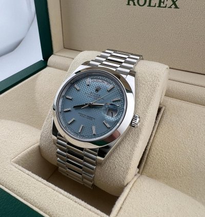 Rolex Day-date 40 Platinum Motif Ice Blue With Factory Arabic Calendar