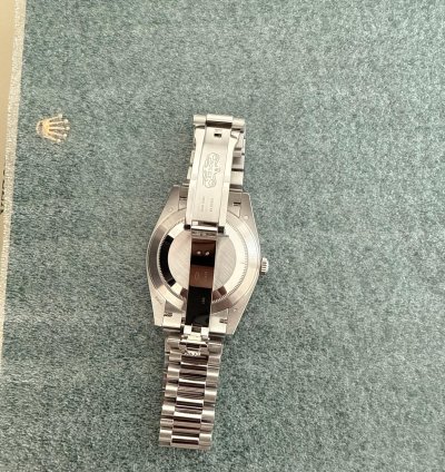Rolex Day-date 40 Platinum President Ice Blue Roman Dial Full Set with The Box And Certification