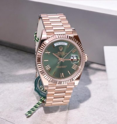 Rolex Day-date 40 President 18k Rose Gold Olive Roman Green Unworn 2025