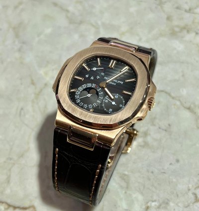 Patek Philippe Nautilus Pre-owned Rose Gold Nautilus 5712r Moonphase