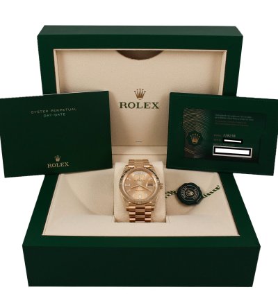 Rolex Day-date 40 President 2022 Yellow Gold Diamond Baguette Index Champagne Dial Full Set 228238