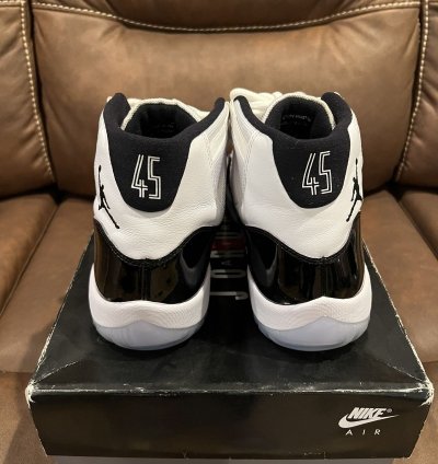 Jordan 11 Retro Concord 2018