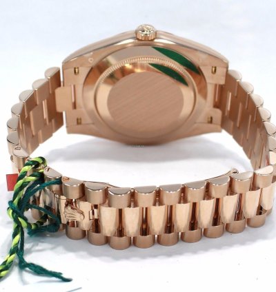 Rolex Day-date 40 President 40mm Day-date 228235 18k Rose Gold Chocolate Dial Unworn