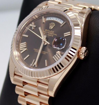 Rolex Day-date 40 President 40mm Day-date 228235 18k Rose Gold Chocolate Dial Unworn