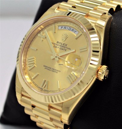 Rolex Day-date 40 President 40mm Day-date 228238 18k Yellow Gold Champagne New