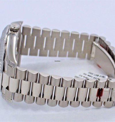 Rolex Day-date 40 President 40mm Day-date 228239 18k White Gold Green Roman Dial Unworn