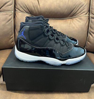 Jordan 11 Retro Space Jam 2016