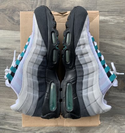 2009 Nike Air Max 95 Fresh Water Size 9