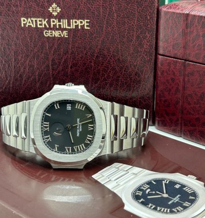 Patek Philippe Nautilus Ref 3710 1a-001 - Perfect Condition - Year 2005